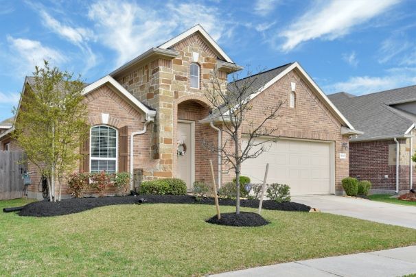 https://www.searchallproperties.com/new-construction/LuzAngelaRod/New+Construction-1175321